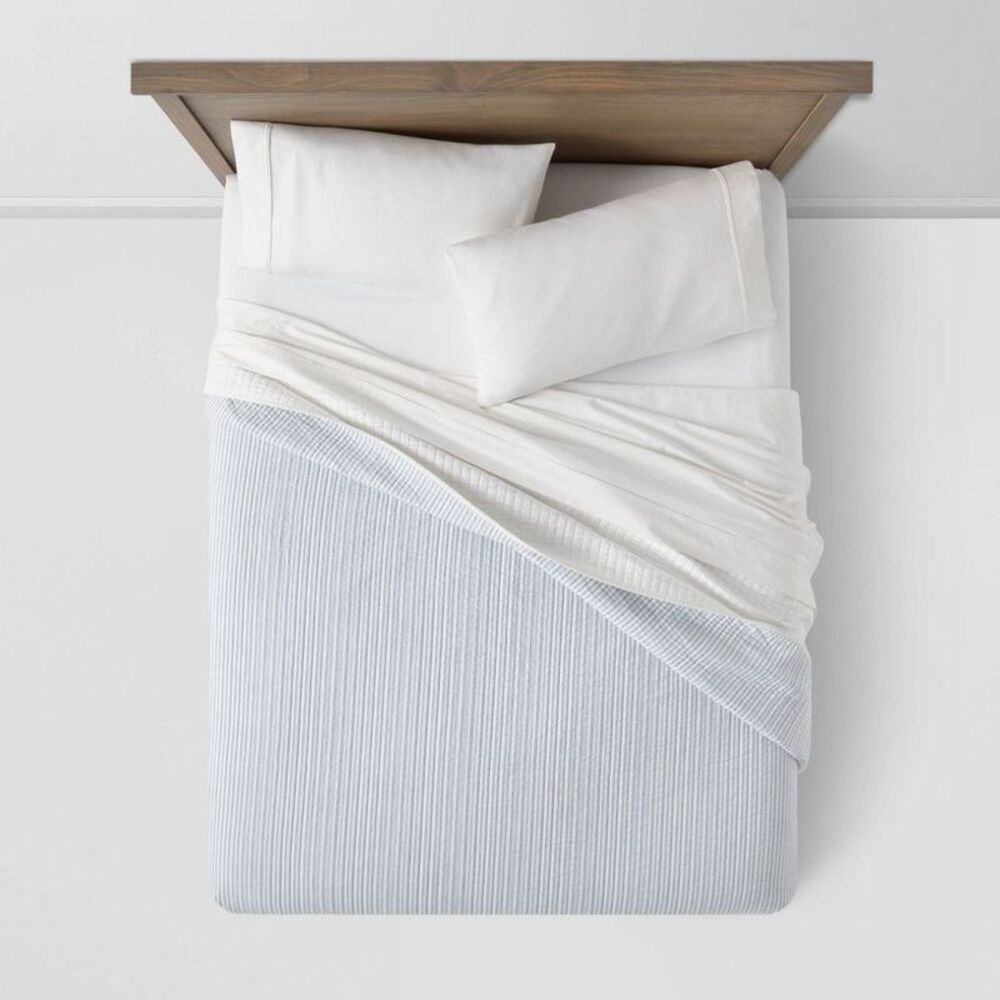 Threshold - Full/Queen Reversible Cotton Stripe Quilt Light Bl Light Blue - Picture 3 of 4